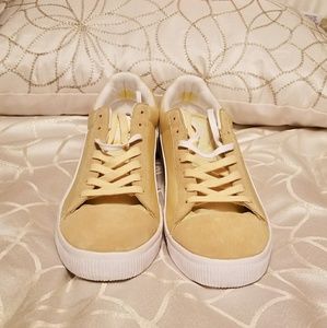 BUNDLE & SAVE  New Puma 12M NWOT